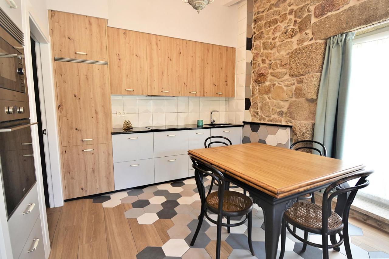 Galihost - Apartamentos Mamuela Ribadumia Екстер'єр фото