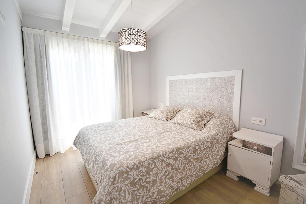 Galihost - Apartamentos Mamuela Ribadumia Екстер'єр фото