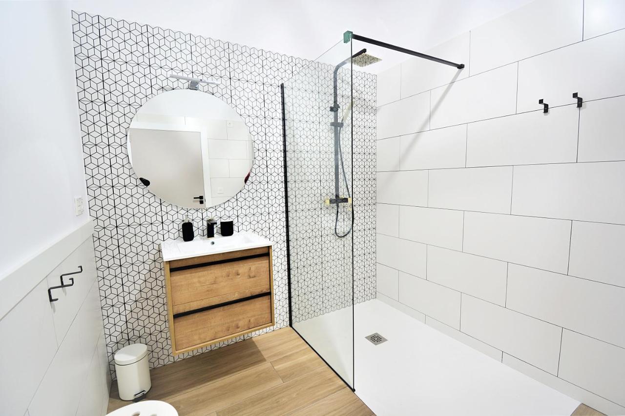 Galihost - Apartamentos Mamuela Ribadumia Екстер'єр фото