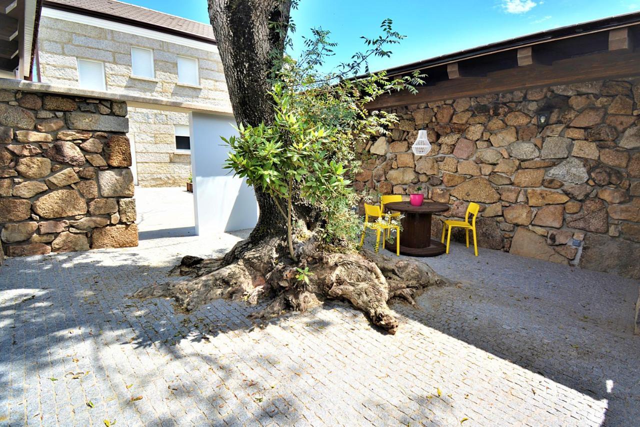 Galihost - Apartamentos Mamuela Ribadumia Екстер'єр фото