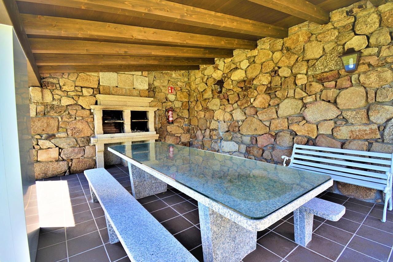 Galihost - Apartamentos Mamuela Ribadumia Екстер'єр фото